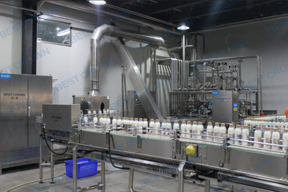 آلة تعبئة الحليب الأوتوماتيكية 15000-48000 Bph بدون تلامس